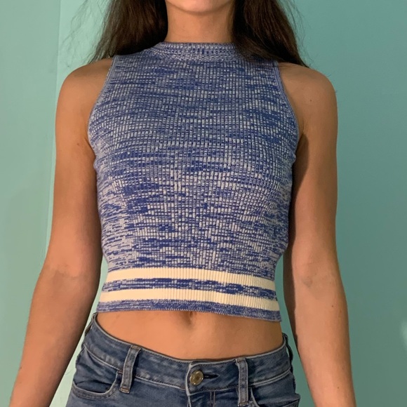 Blue crop top - Picture 2 of 2